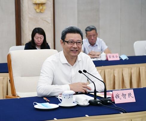 國(guó)家電投黨組書記、董事長(zhǎng)錢智民拜會(huì)重慶市委副書記、市長(zhǎng)唐良智