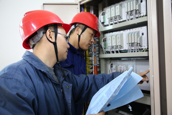 國網(wǎng)寧海縣供電公司：緊急消缺除隱患，筑牢電網(wǎng)“三防線”