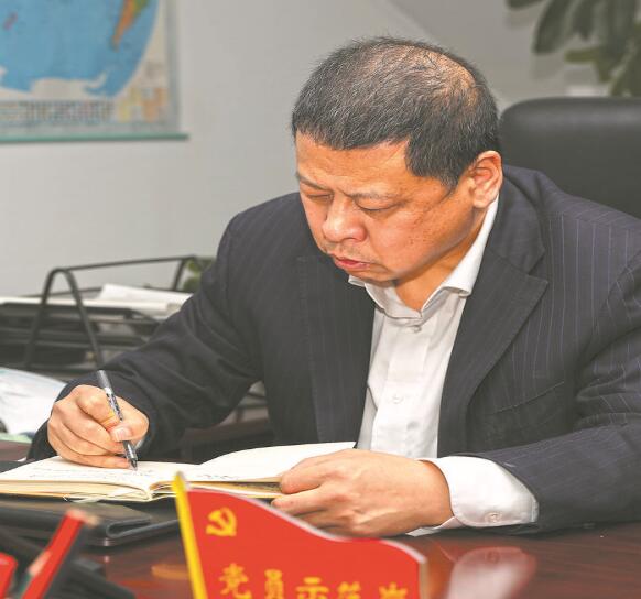 有他在，大家心里就有底了——記國家電網(wǎng)有限公司特等勞動模范汪波