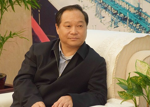 南方電網董事、黨組副書記畢亞雄：電網企業(yè)助力“30·60目標”的舉措、思考和建議