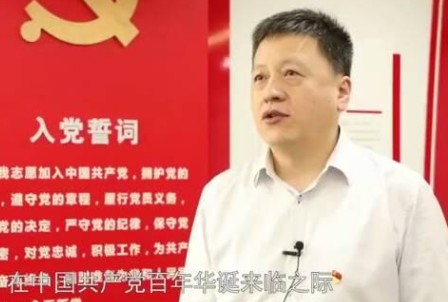 周群任中國(guó)電氣裝備集團(tuán)有限公司黨委副書記、董事，提名為中國(guó)電氣裝備集團(tuán)有限公司總經(jīng)理人選
