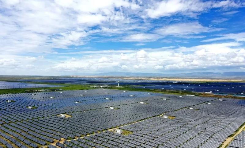 內(nèi)蒙古、甘肅、青海、寧夏3000萬(wàn)千瓦大型風(fēng)電光伏基地項(xiàng)目有序開工（附名單）