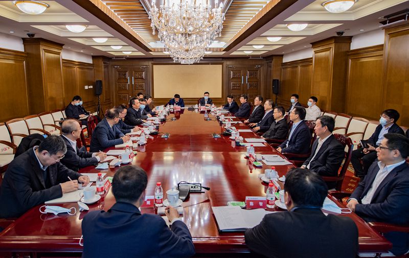 鄒磊、寇偉會(huì)見哈電集團(tuán)董事長曹志安、總經(jīng)理吳偉章