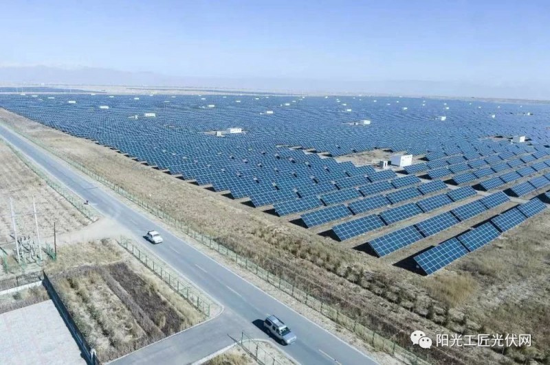 面積接近一個新加坡！青海塔拉灘光伏電站照亮“陽光之路”