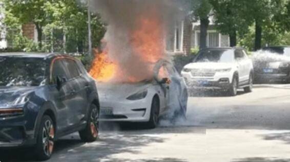 起火事件頻發(fā)，夏日高溫下新能源汽車還安全嗎