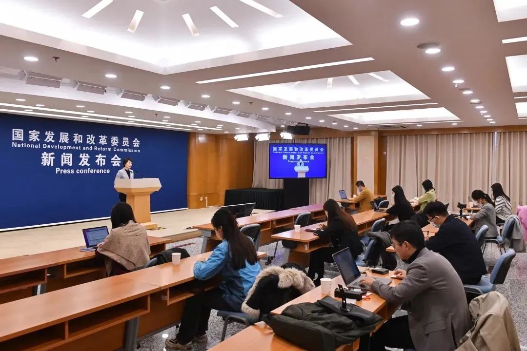 國家發(fā)展改革委：加快建設(shè)核電、水電項目
