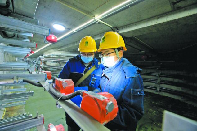 銀川供電公司：“臨近春節(jié)，保障居民安全可靠用電更是頭等大事”