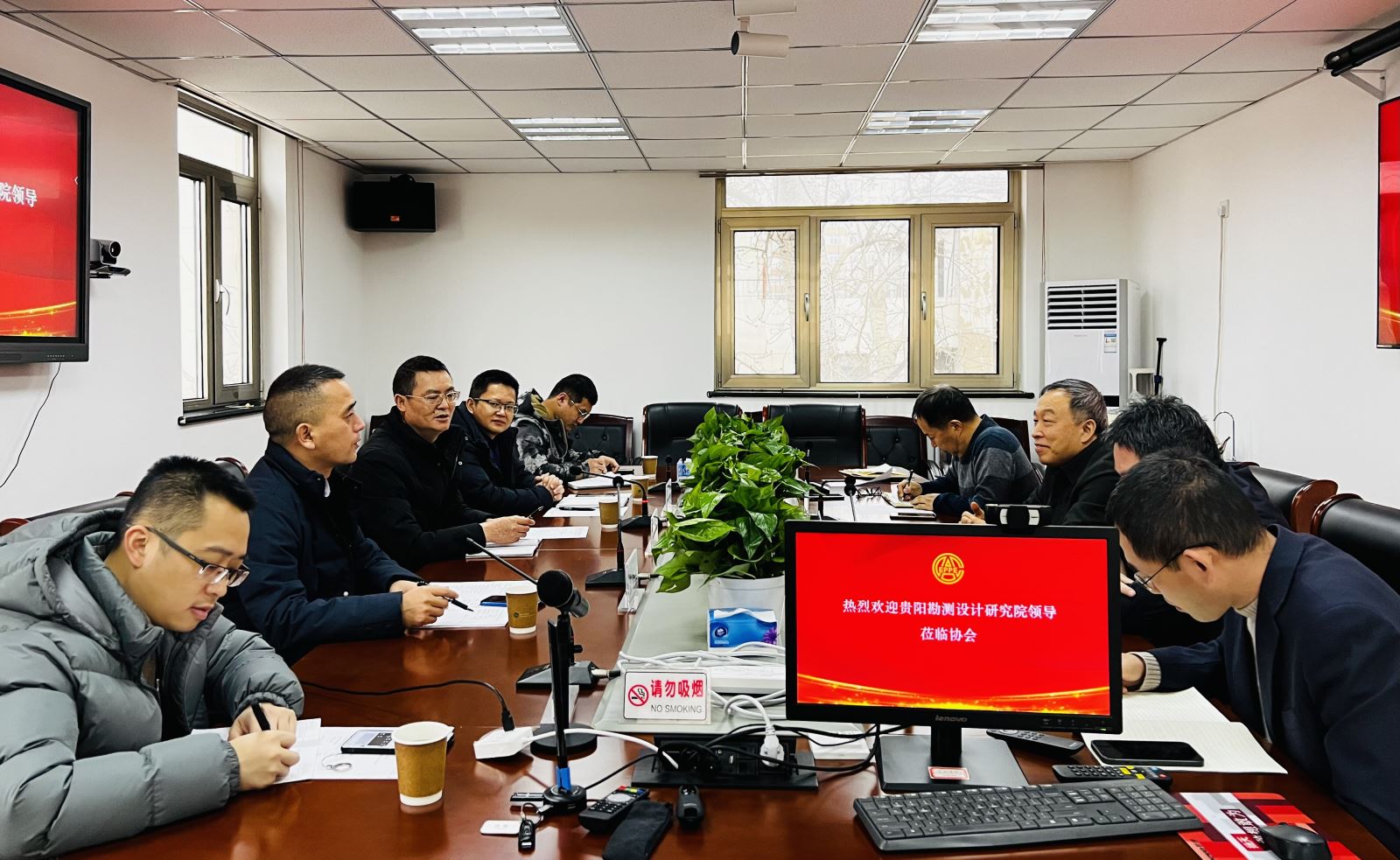 中國電力規(guī)劃設(shè)計協(xié)會李愛民與中國電建貴陽院、國網(wǎng)江蘇電力設(shè)計咨詢公司領(lǐng)導(dǎo)座談交流