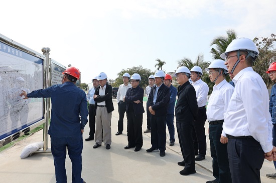 華能集團外部董事到海南分公司及昌江、石島灣核電基地調(diào)研
