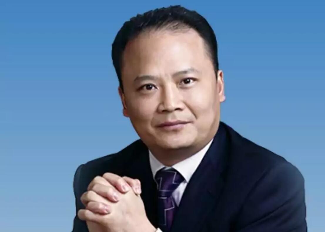 【兩會(huì)好聲音】全國(guó)人大代表、通威集團(tuán)董事局主席劉漢元建議：優(yōu)先保障硅能源產(chǎn)業(yè)用電需求