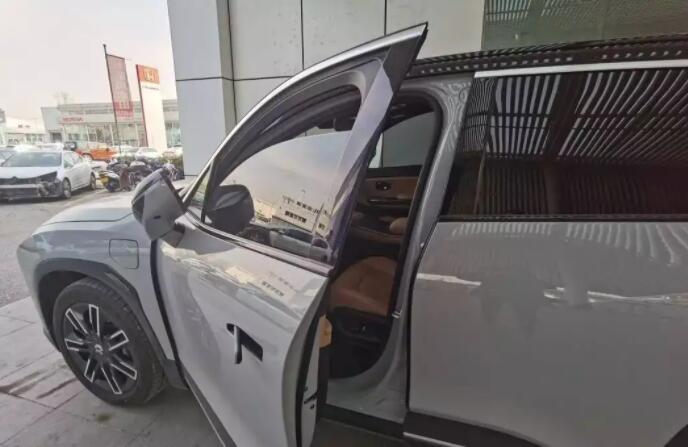 新能源二手車買賣，新老車主的隱私在“裸奔”!