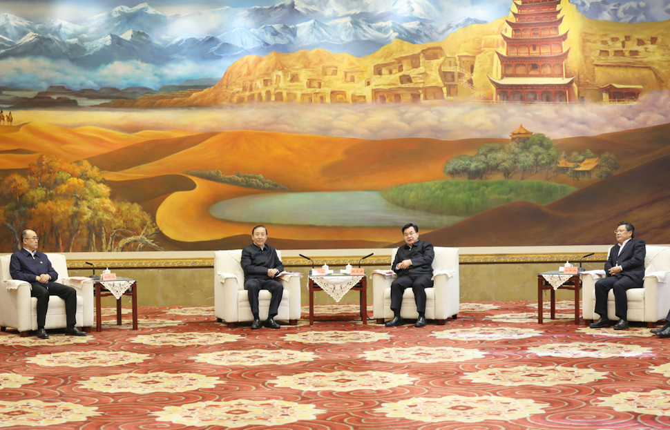 國家電網(wǎng)公司董事長、黨組書記辛保安與甘肅省委書記胡昌升、省長任振鶴會談