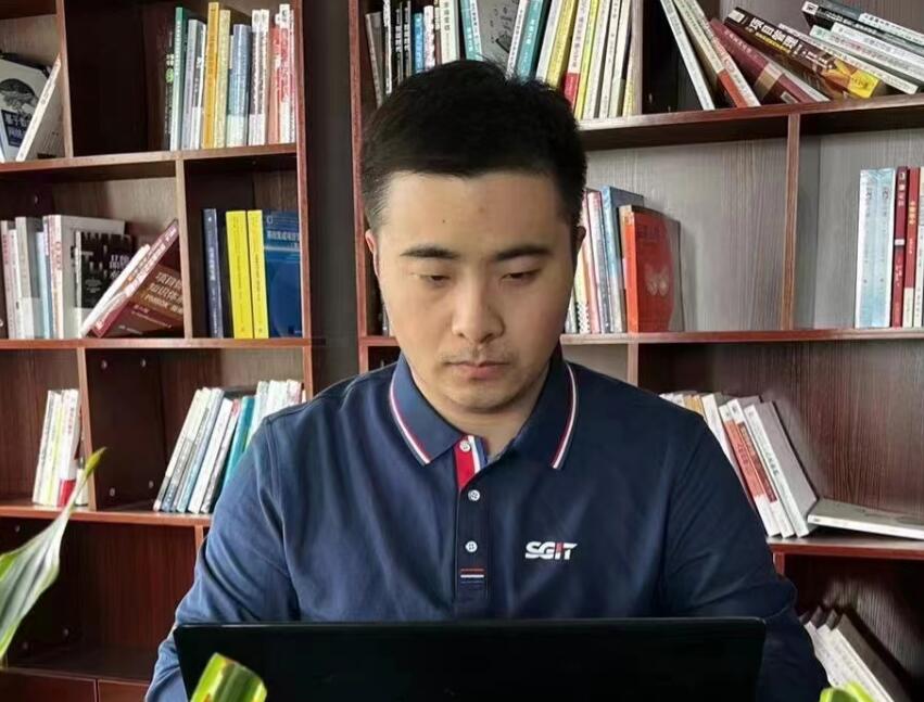 國(guó)家電網(wǎng)公司青年崗位能手許軻：潛心沉淀，厚積薄發(fā)