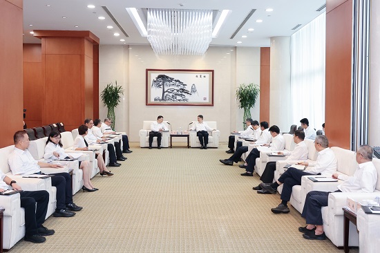 華能集團(tuán)黨組書記、董事長溫樞剛會(huì)見山西省委常委、太原市委書記韋韜