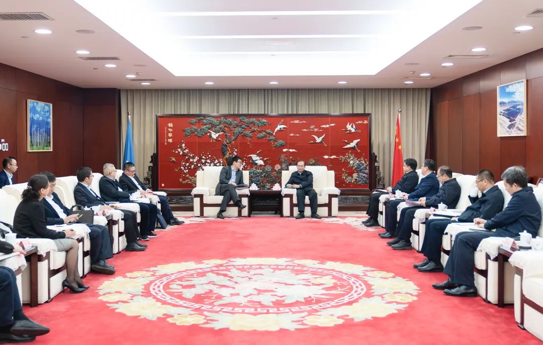華電黨組書記、董事長江毅會見上海電氣集團黨委書記、董事長吳磊