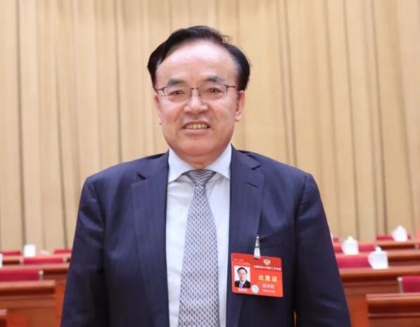全國政協(xié)常委張來斌：系統(tǒng)思維引領(lǐng)能源轉(zhuǎn)型與安全，確?！半p碳”目標順利實現(xiàn)