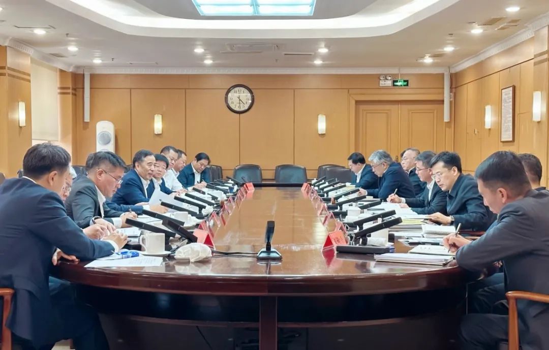 中國(guó)能建黨委書記、董事長(zhǎng)宋海良與遼寧省委常委、大連市委書記熊茂平會(huì)談