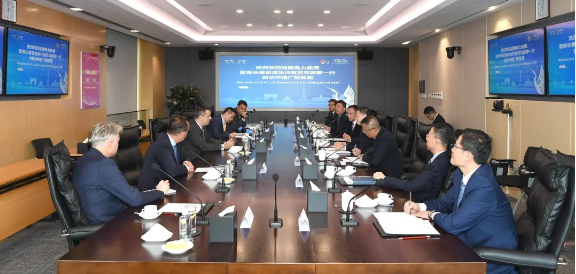 中國廣核集團楊長利、高立剛會見法國電力集團董事長呂克·雷蒙