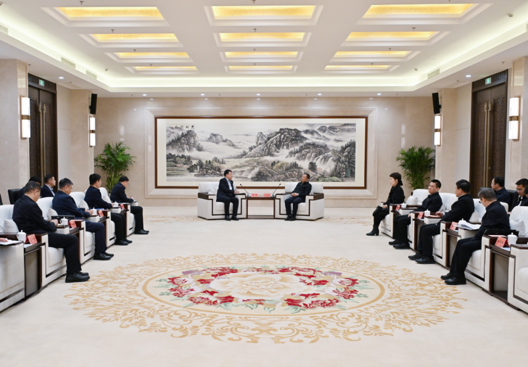 大唐集團(tuán)董事長(zhǎng)呂軍、總經(jīng)理張傳江拜會(huì)內(nèi)蒙古自治區(qū)黨委書記孫紹騁政府主席王莉霞